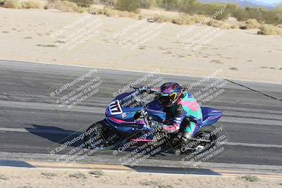 media/Nov-02-2025-CVMA (Sun) [[337aff29ab]]/Race 16-Formula Twins-Formula 40 UL(Holeshot)/